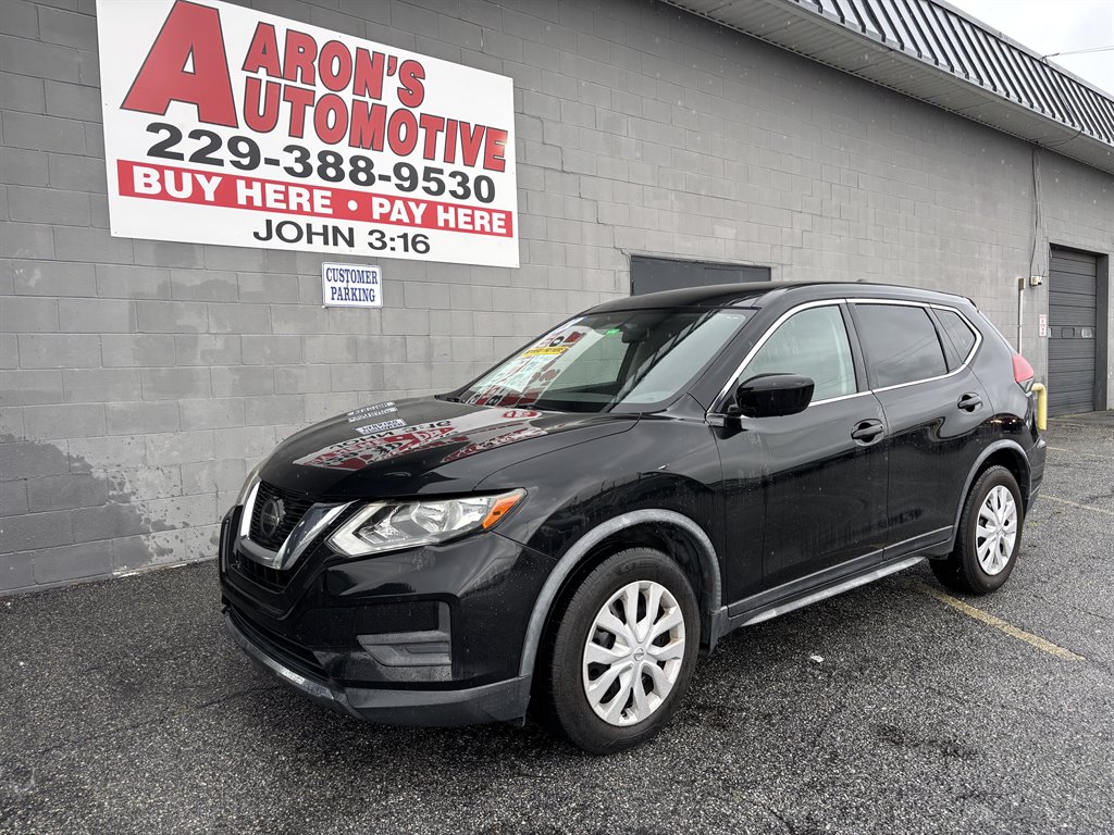 2018 Nissan Rogue S's photo