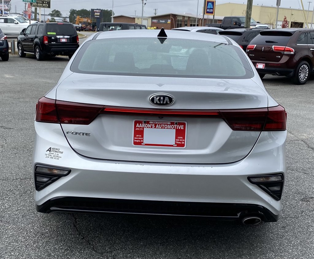 2020 Kia FORTE LXS photo 2