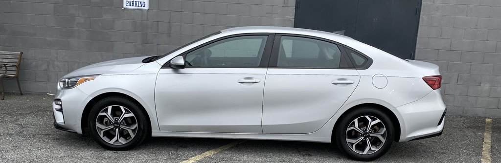 2020 Kia FORTE LXS photo 4