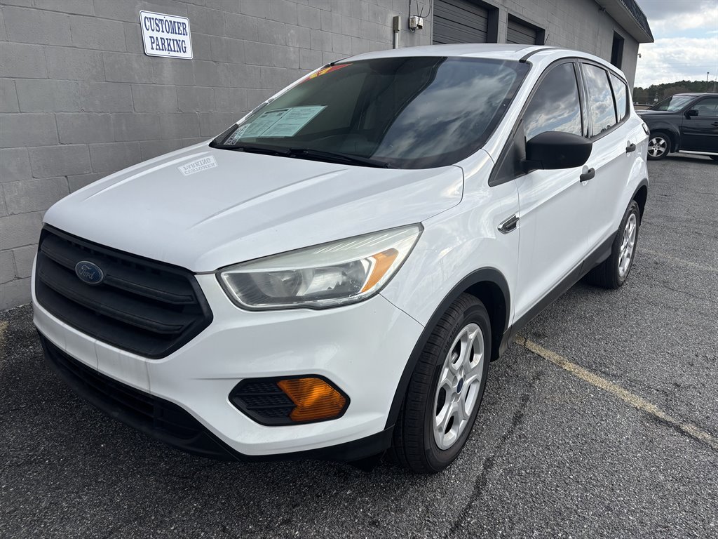 2017 Ford Escape SEL's photo
