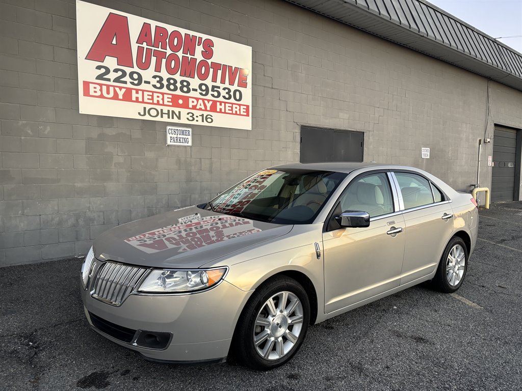 2010 Lincoln MKZ Base's photo