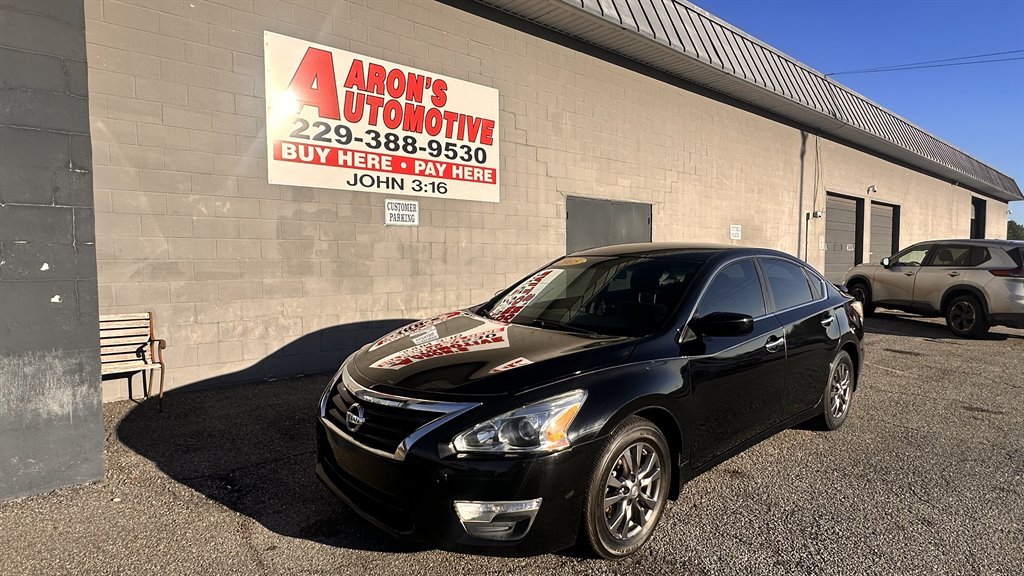 2015 Nissan Altima S's photo