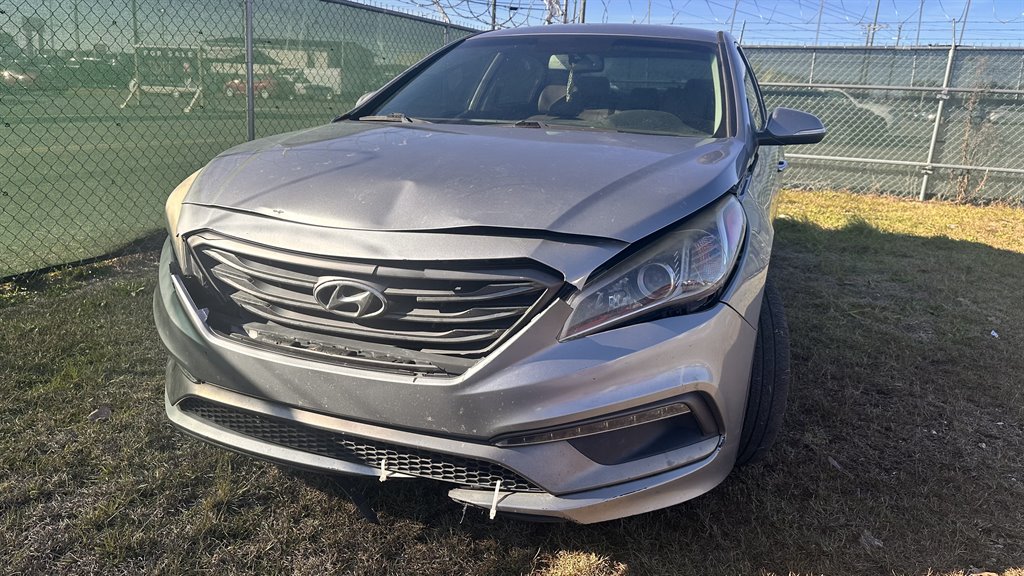 2012 Ford Mustang V6's photo