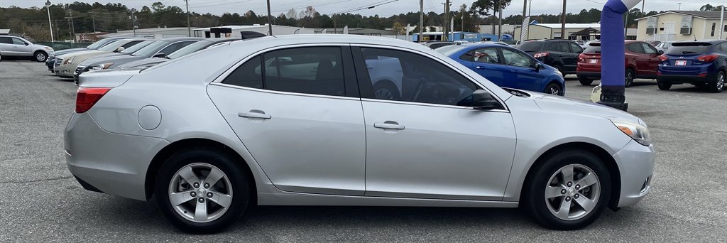 2016 Chevrolet Malibu Limited Fleet photo 3