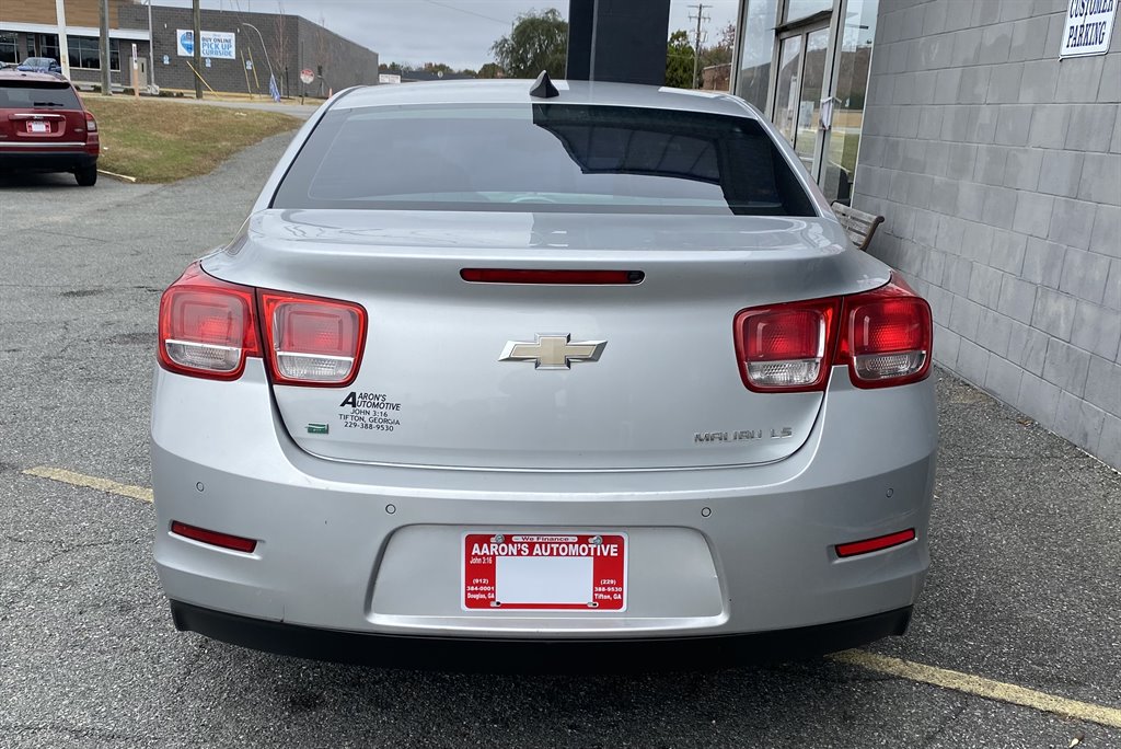 2016 Chevrolet Malibu Limited Fleet photo 2