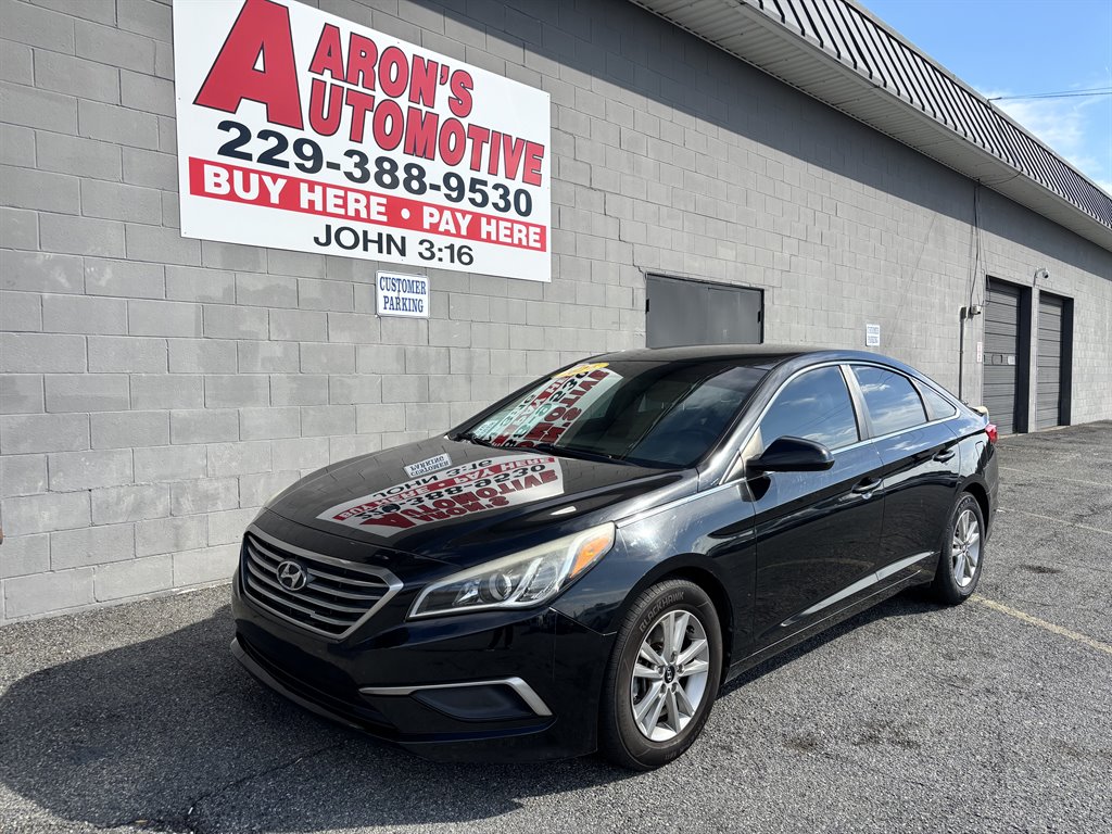 2016 Hyundai Sonata SE's photo