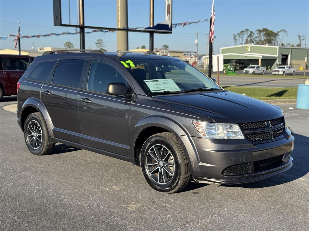 Dodge Journey's photo