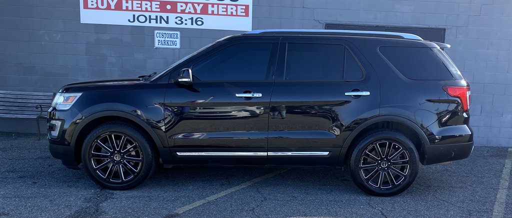 2016 Ford Explorer Limited photo 4